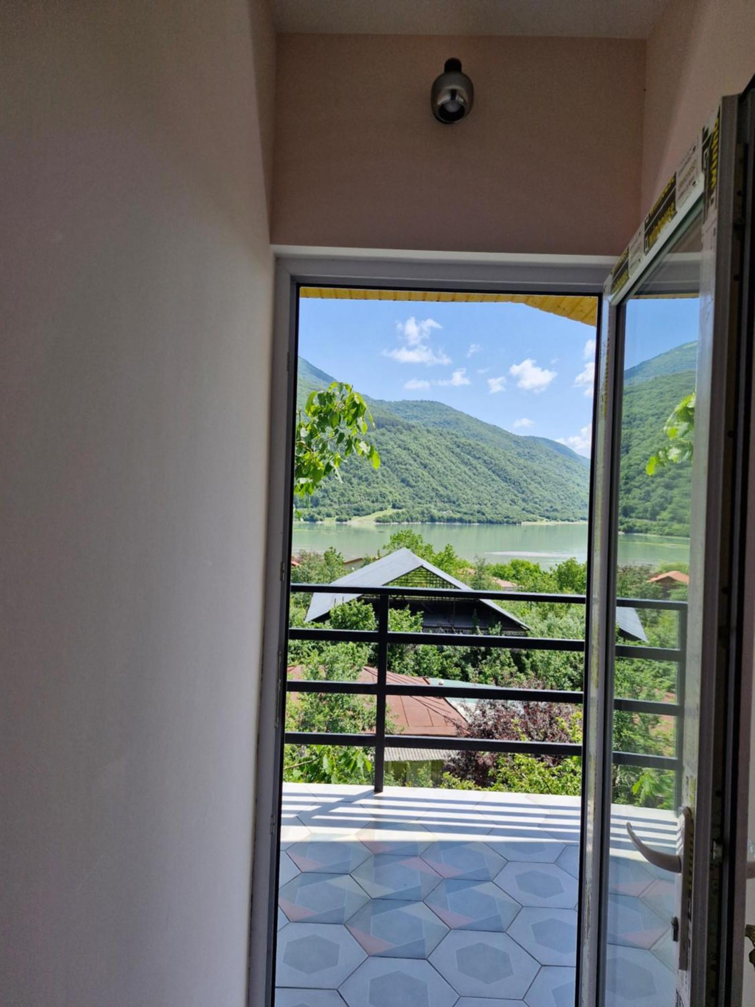 Ananuri Veranda- Hotel Guest House Экстерьер фото