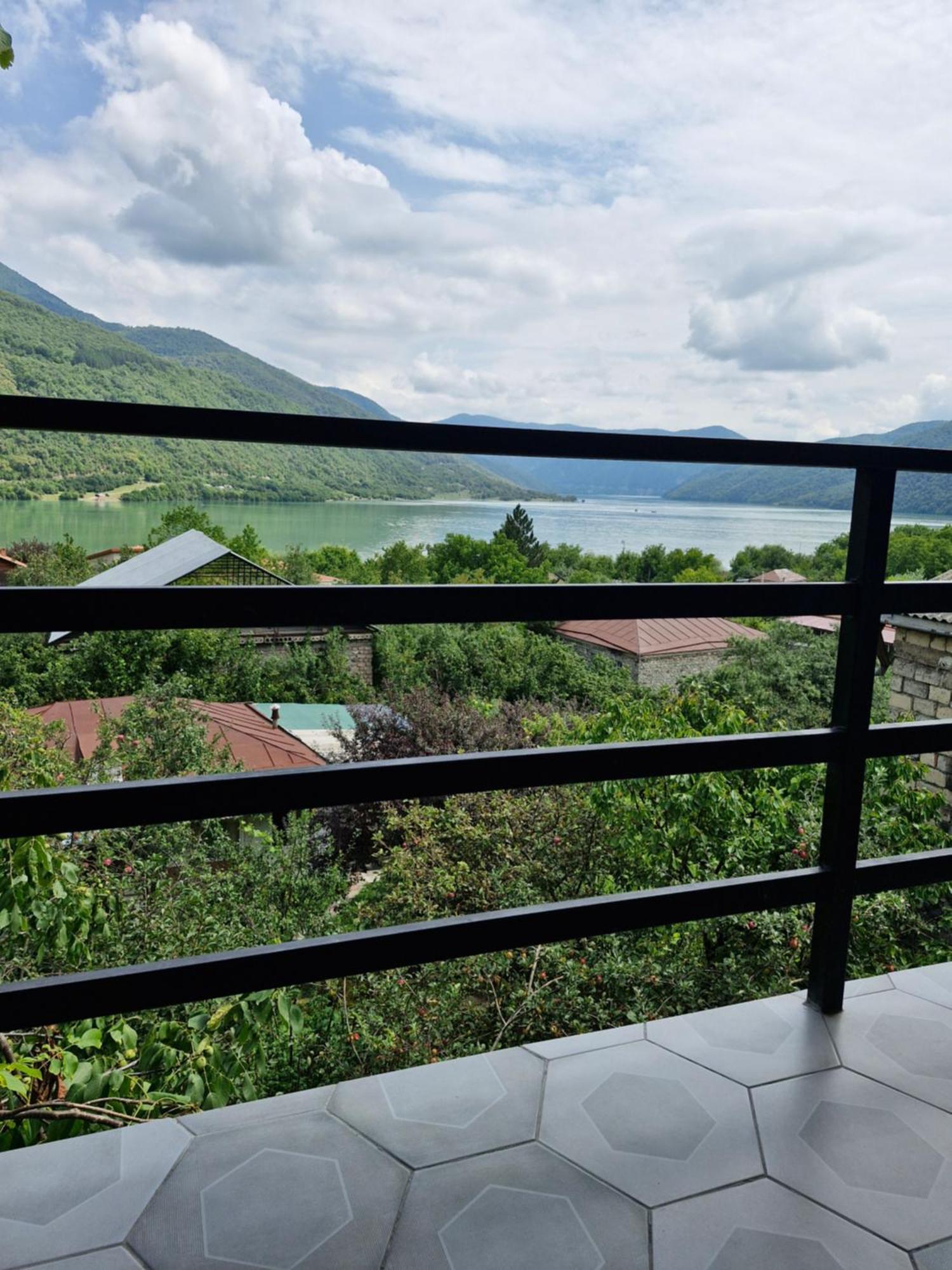 Ananuri Veranda- Hotel Guest House Экстерьер фото